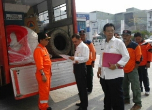 BPBD Riau Berikan Bantuan Peralatan Karhutla ke Pemkab Rohil