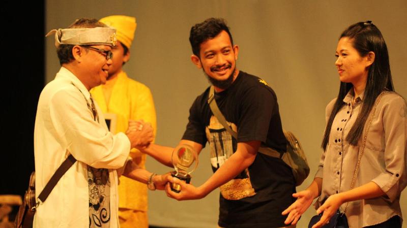 Lebih Dekat dengan Pengat, Sanggar Teater Siak Terbaik di Riau