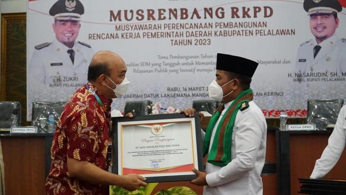 PT RAPP Terima Penghargaan CSR Terbaik