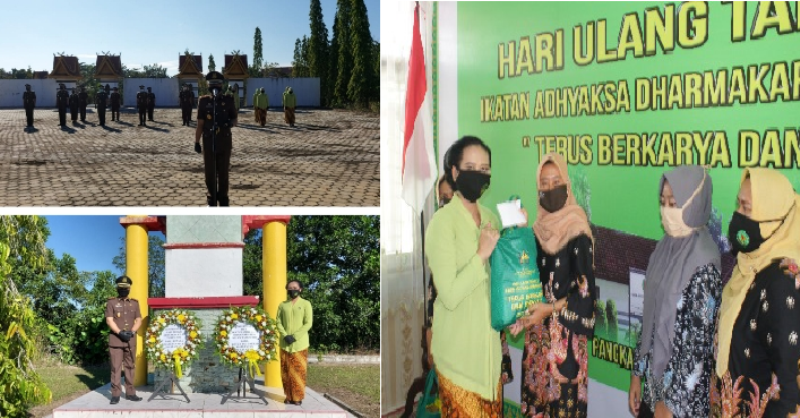 Kejari Pelalawan Laksanakan Upacara Ziarah Kubur di TMP Setia Negara Pelalawan