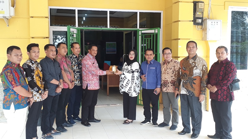 Anggota DPRD Rohul Kunjungi DLH Pelalawan Terkait Cara Penanganan Limbah