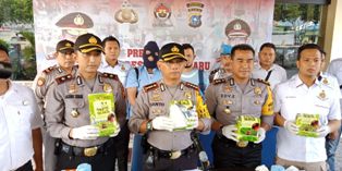 Wauw...Polresta Pekanbaru Berhasil Tangkap Bandar Shabu Asal Aceh Dengan BB Seharga 6 M Lebih