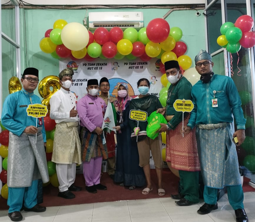 Sempena HUT ke 18, PD Tuah Sekata Berbagi Rezeki Dengan Masyarakat