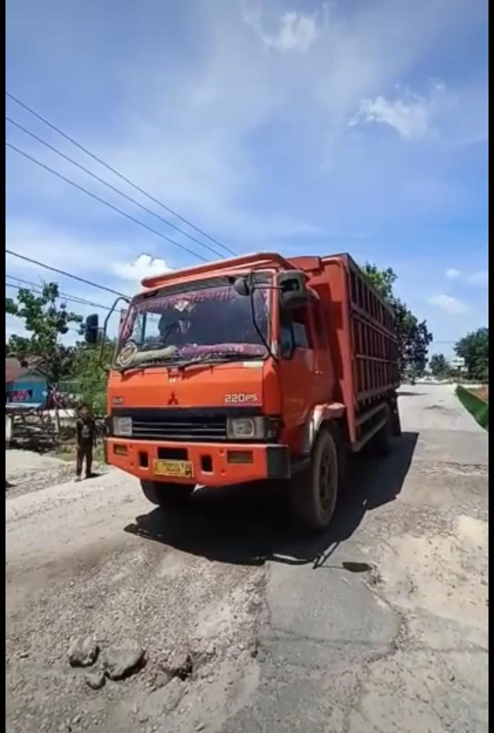 Truck Odol Tiap Hari Ditindak, Ditanya Jumlah, AKP Rosna Enggan Menjawab