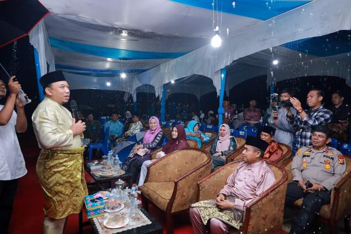 Diguyur Hujan, MTQ Ke 23 Di Pinang Sebatang Dibuka Wabup