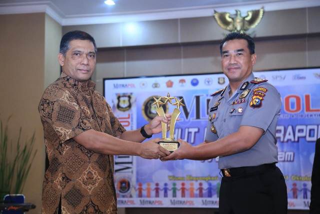 Program Polisi Peduli Dan Berbagi Polresta Pekanbaru Mendapat Penghargaan Dari Mitrapol