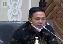 UU Cipta Kerja Dapat Memberikan Kepastian Hukum, Abdul Wahid: Lapangan Kerja Lebih Terbuka