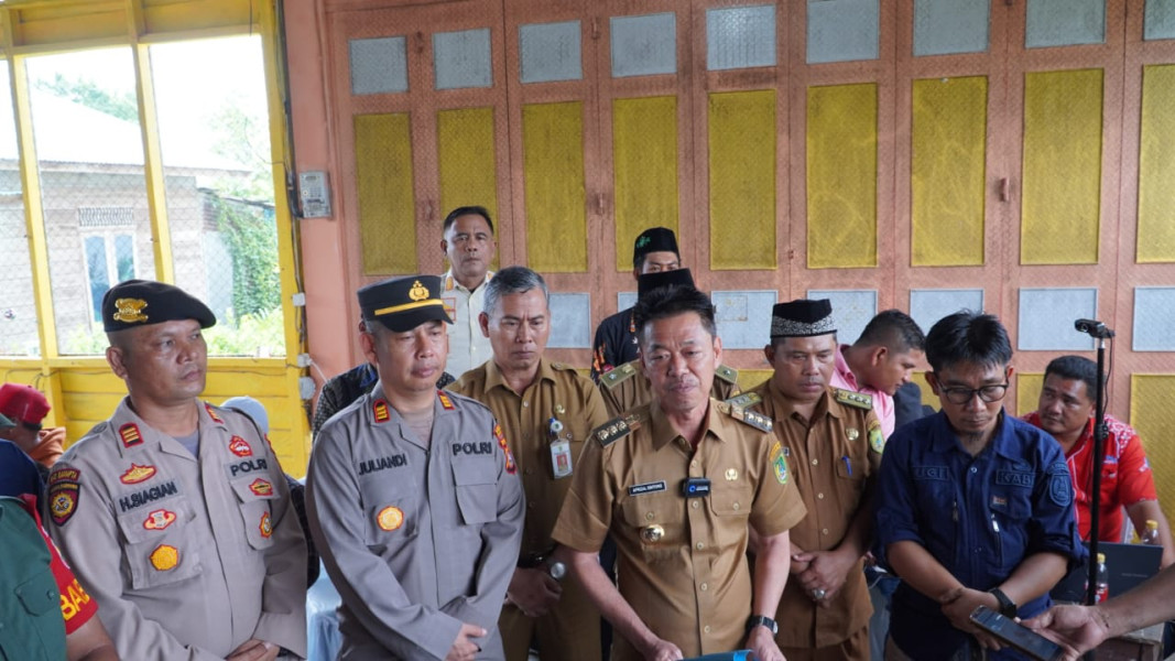 Proses Pilpeng Serentak Tahap Pertama 2023 , Bupati Afrizal Sintong Turun Ke Sinaboi