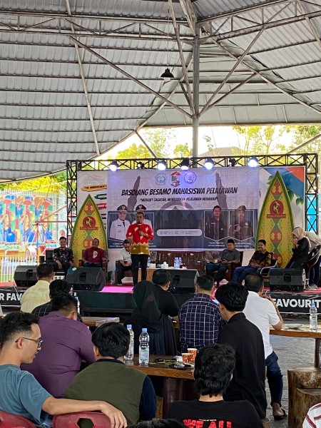 Besolang bersama Mahasiswa, Bupati Zukri Ajak Mahasiswa Bekerjasama Membangun Pelalawan