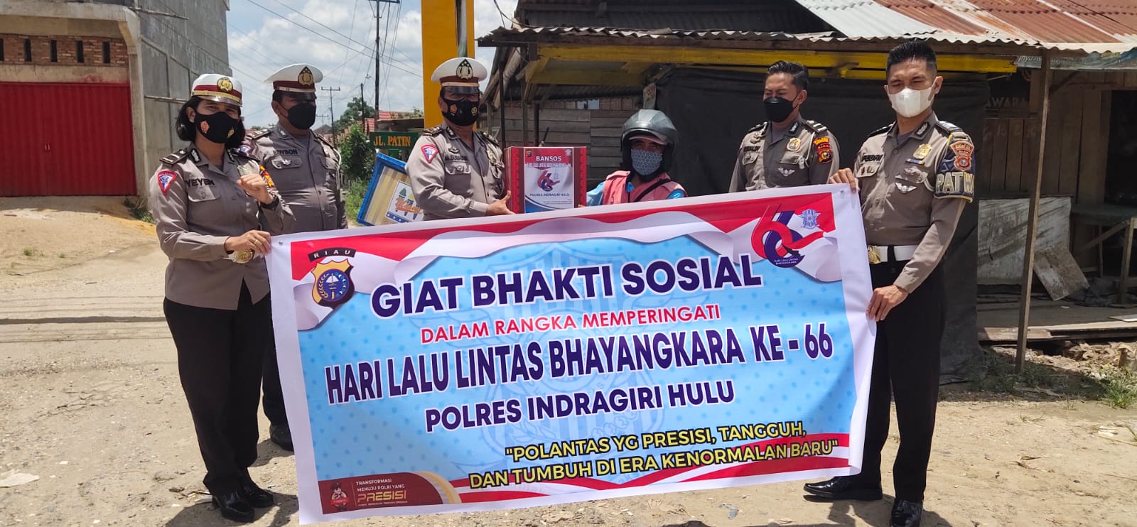 Jelang Hut Lantas Ke 66 Jajaran Polantas Polres Inhu Gelar Bakti Sosial