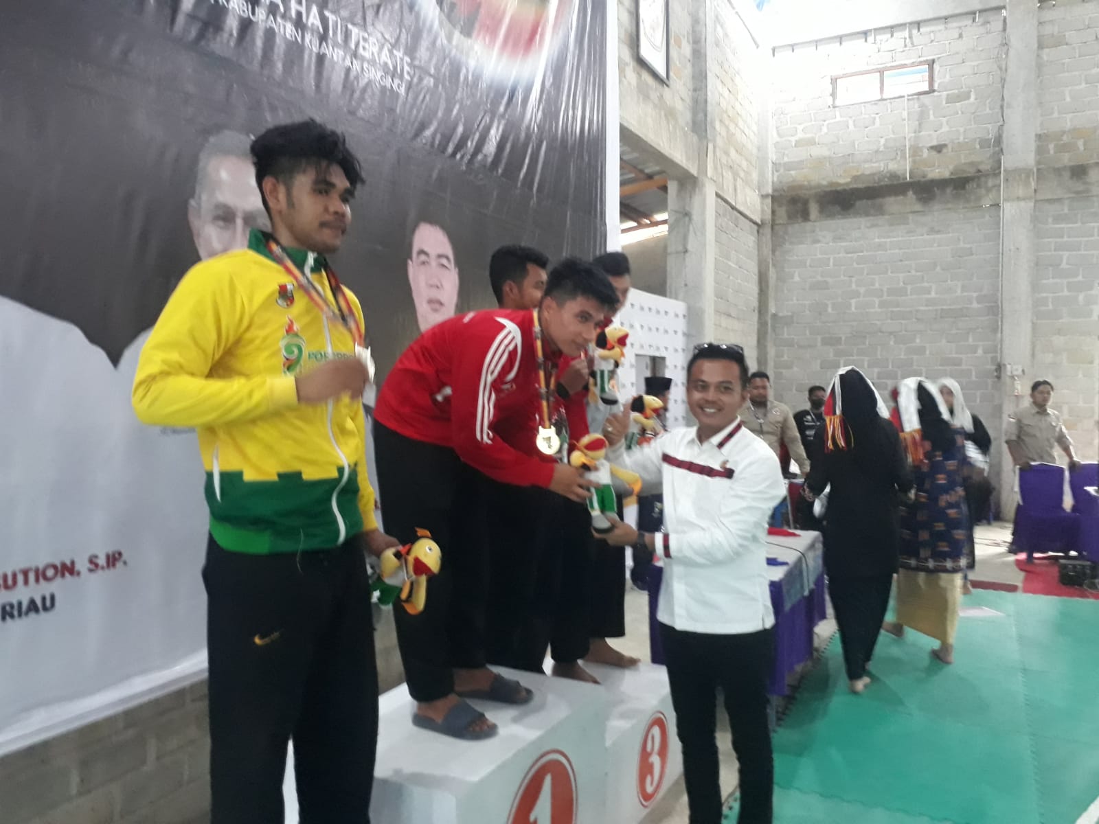 Pencak Silat Sumbang 1 Emas, 2 Perak dan 4 Perunggu