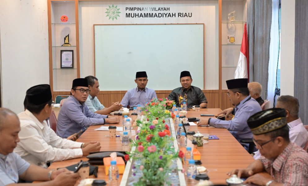 Cagubri Abdul Wahid Sambangi Kantor PW. Muhammadiyah, Apakah ini tanda-tanda Dukungan ?