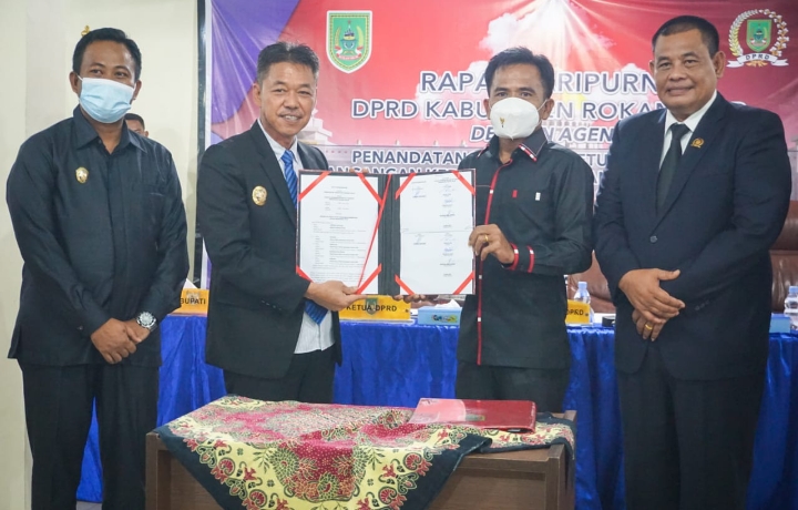 Bupati dan DPRD Rohil Teken Nota KUA PPAS APBD 2022