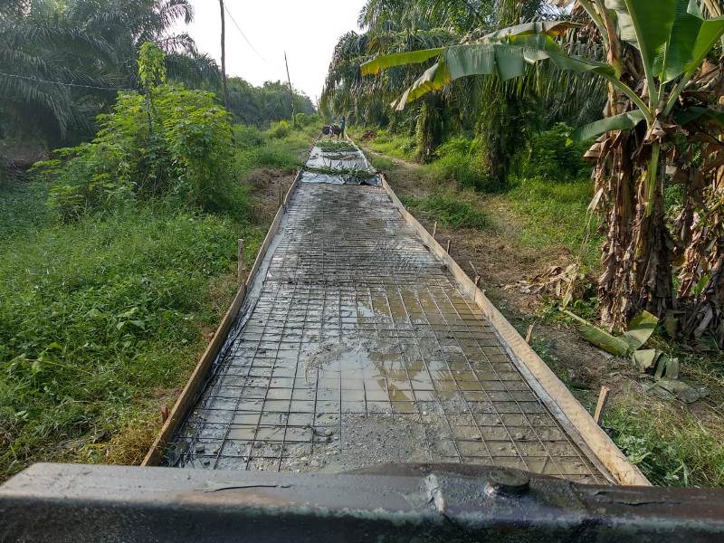 Pengerjaan Semenisasi di Raja Bejamu Sudah Mencapai 115 Meter
