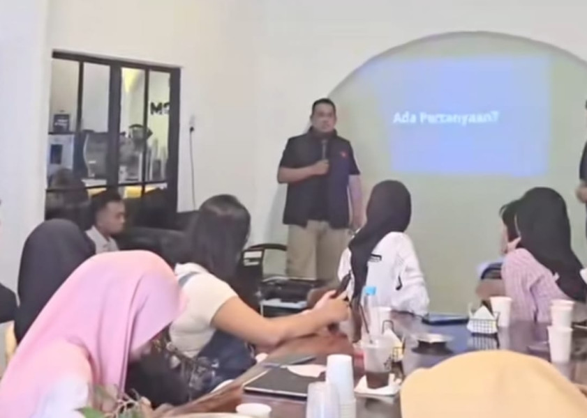 H Zukri Dukung Kreatifitas Anak Muda Pelalawan Dalam Teknologi Digital