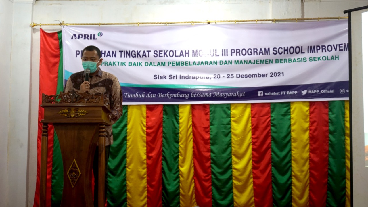 Tingkatkan Kualitas Mengajar Guru, PT RAPP Taja Program School Improvement