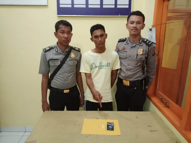Polsek Panipahan Amankan Pelaku Dan Narkotika Jenis Shabu Asal Sumut