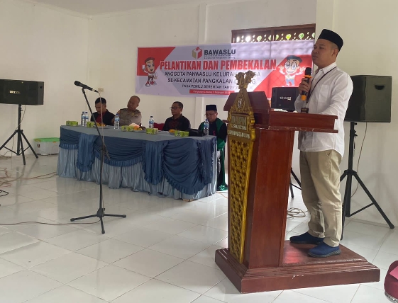 Diplantikan PKD seKecamatan Pangkalan Lesung, Ini Pesan Komisioner Bawaslu Pelalawan Kamal Ruzaman