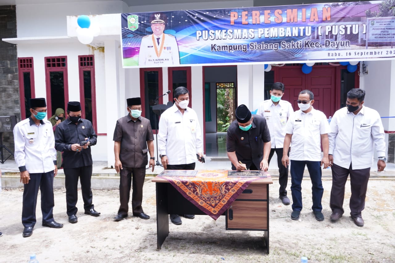 Alfedri Berharap Tenaga Kesehatan Dapat  Mensosialisasi Pencegahan Dan Penanganan Covid-19