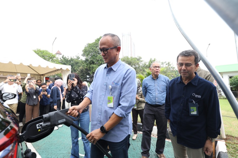 Langkah Nyata Elnusa Wujudkan Energi Berkelanjutan, SPKLU Graha Elnusa Resmi Beroperasi