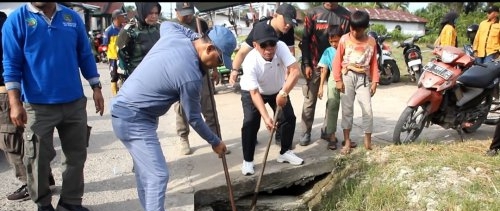 Goro Massal Cegah Penyebaran Malaria,  Bupati Bistamam Harapkan Penyebaran Malaria Hilang
