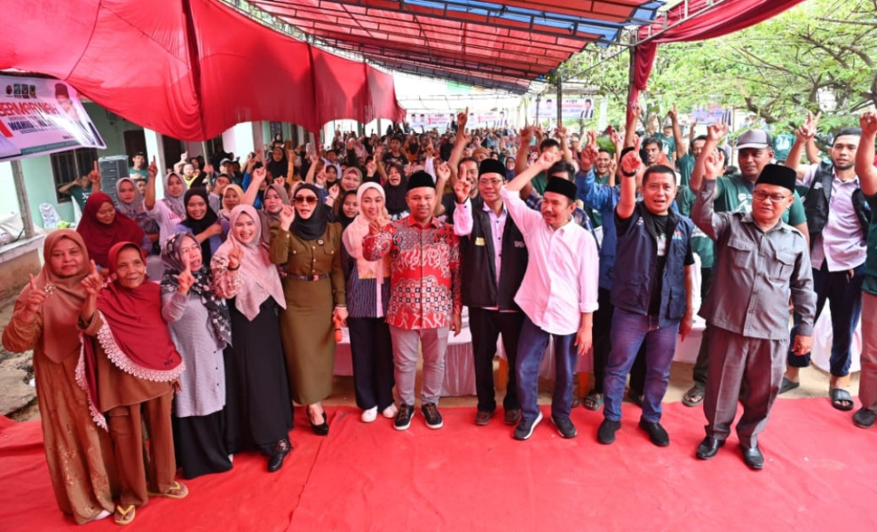 Program Pendidikan Gratis Abdul Wahid - SF Hariyanto Dianggap Penting Bagi Masyarakat Bathin Solapan dan Pinggir