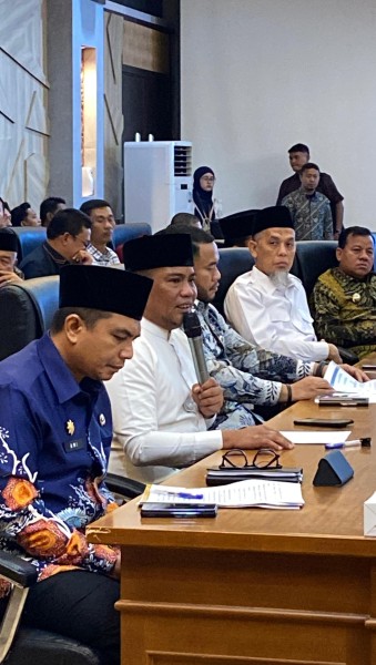 Jalan Lintas Bono Rusak, Bupati Zukri Minta Perhatian Khusus Dari Gubernur Riau
