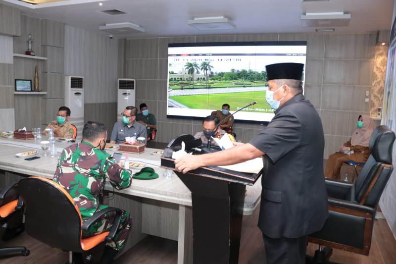 Bupati Siak Sampaikan LKPJ Pada Paripurna DPRD Via Video Conference