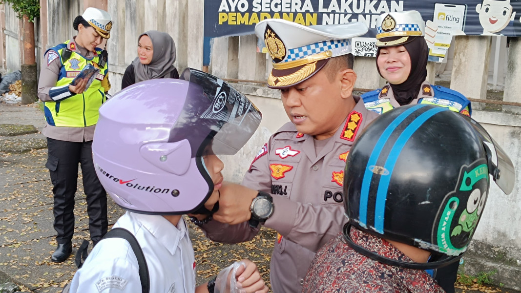 DItlantas Polda Riau Tegur 14.877 Pengendara Dan Keluarkan 1.790 Tilang