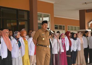 Alfedri Pimpin Apel Pencanangan Akreditasi RSUD Siak