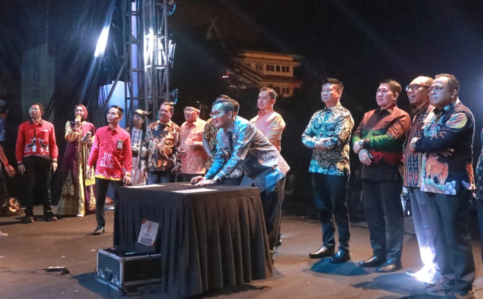 Helat Sempena Hari Jadi Kabupaten Pelalawan ke -25 Resmi Dibuka