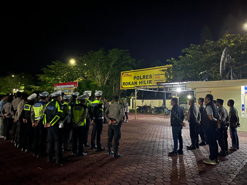 Cegah Aksi Premanisme, Polres Rohil KRYD Patroli Blue Light