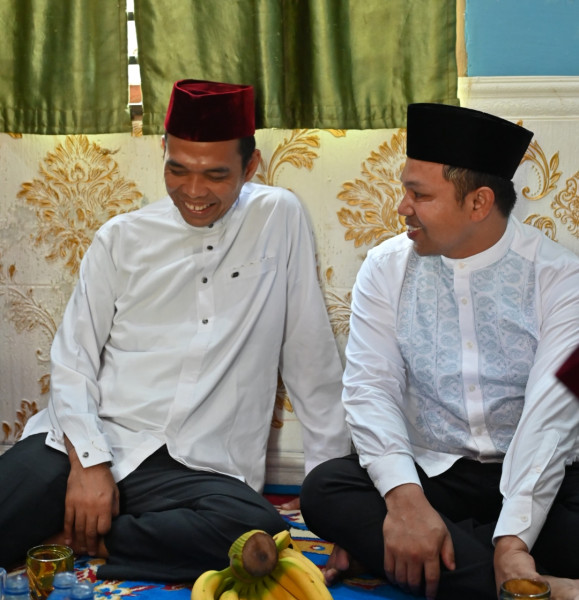 Kenapa UAS Ajak Masyarakat Pilih Cagubri Abdul Wahid ? ini alasannya