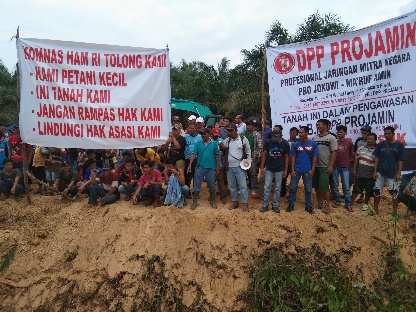 Pasca Pembacaan Amar Putusan MA, Warga Tetap Bertahan di Lokasi Kebun