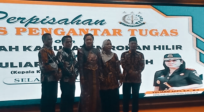 Pimpinan DPRD Rohil Hadir Pengantaran tugas Yuliarni Appy Sebagai Kejari langkat