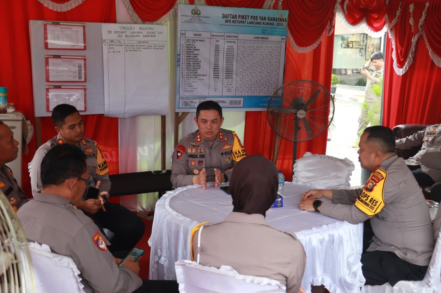 Kapolres Pelalawan Pastikan Personil Tetap Siaga di Pos PAM.