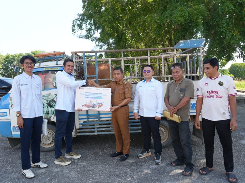 TPK Salurkan Tiga Sapi Qurban Ke Masyarakat Tualang