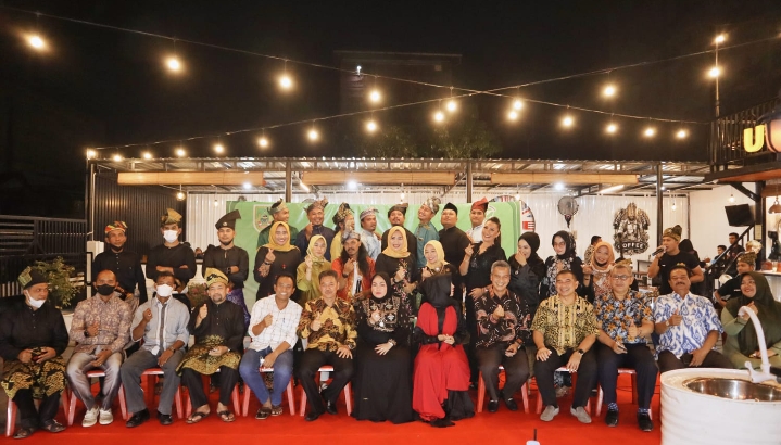 Lantik Pengurus DKD, Bupati Rohil Minta Budaya Melayu Terus Dikembangkan