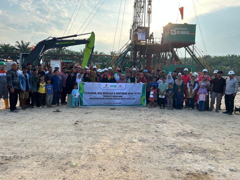 Tajak Sumur Kayu Ara 20, EMP Energi Riau Lakukan Doa Bersama & Santuni Anak Yatim
