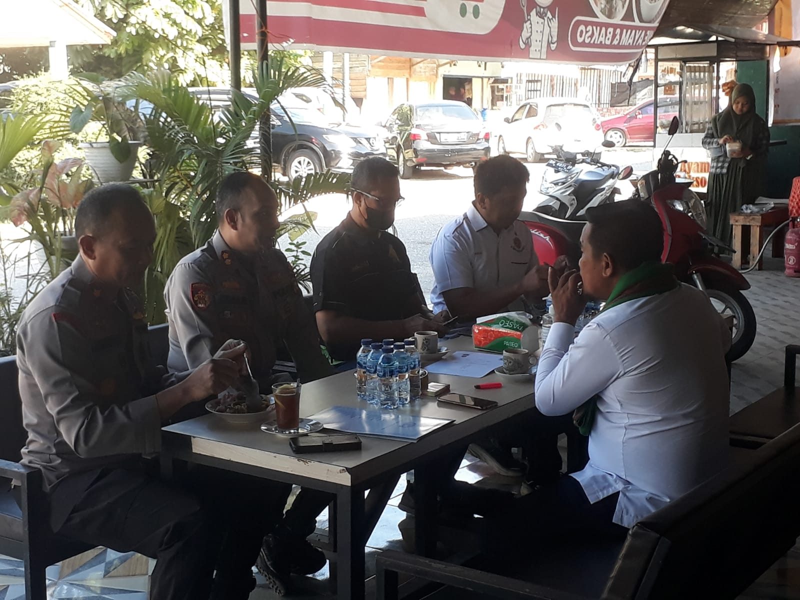 Bahas Rencana Penerapan Aplikasi BSR di Pelalawan, Bupati Ngopi Bareng Kapolres dan Jajaran