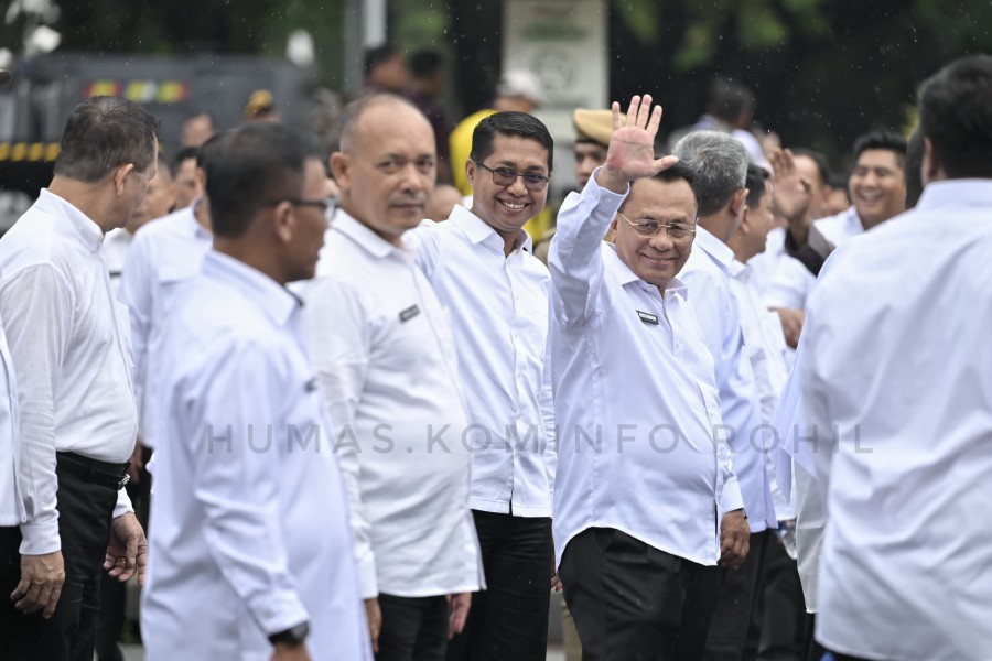 Jelang Pelantikan, Bupati Rohil Terpilih H. Bistamam Dan Wabup Jhony Charles  Mengikuti Gladi Bersih