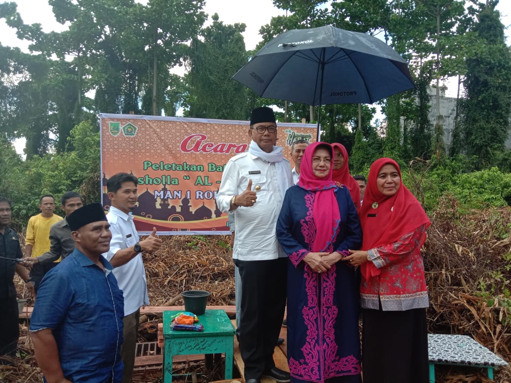 Wakaf Musholla, Bupati Suyatno Letakkan Batu Pertama Musholla Al-Marhamah