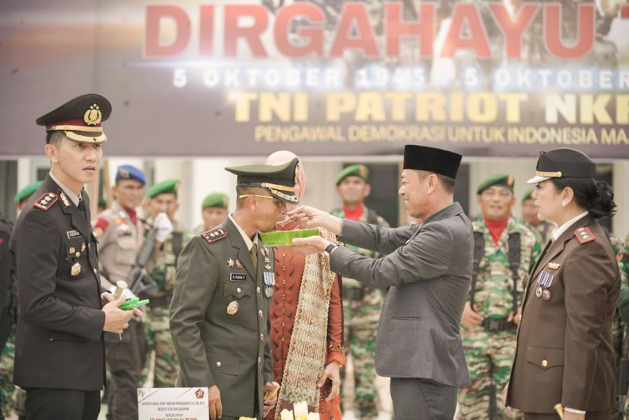 Bupati Rohil dan Wabup Hadir, HUT TNI  Ke-78 , Dandim 0321 : TNI Garda Terdepan Benteng NKRI