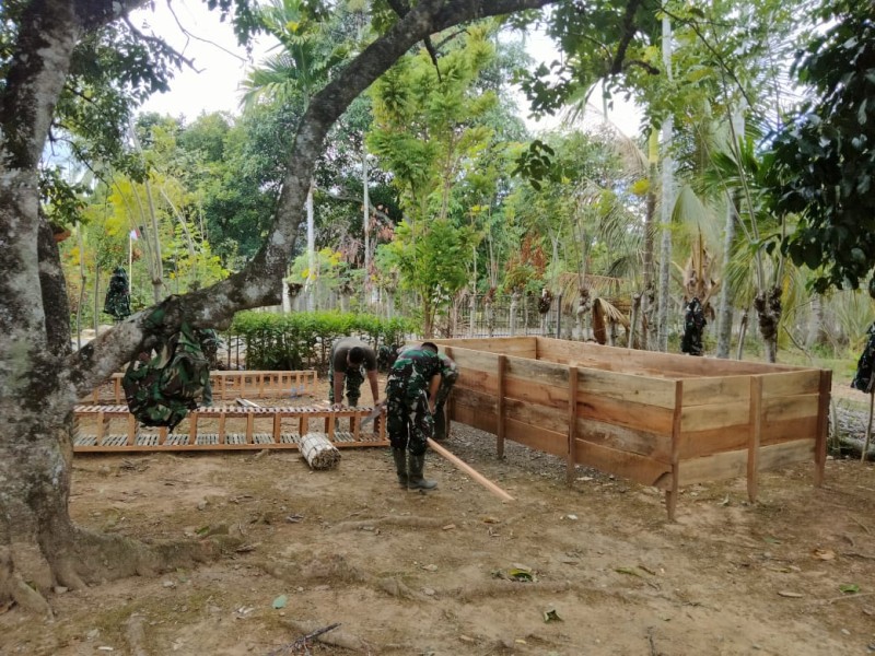 TMMD 129 Kodim 0102/Pidie Hadirkan Ketahanan Pangan, Bangun Kandang Ayam, Kolam Lele dan Kebun Sayur