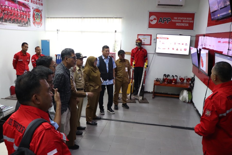 Tinjau Fire Situation PT Arara Abadi, Bupati Afni Bilang PT Arara Abadi Telah Siapsiaga, Minta Kewaspadaan Diperkuat