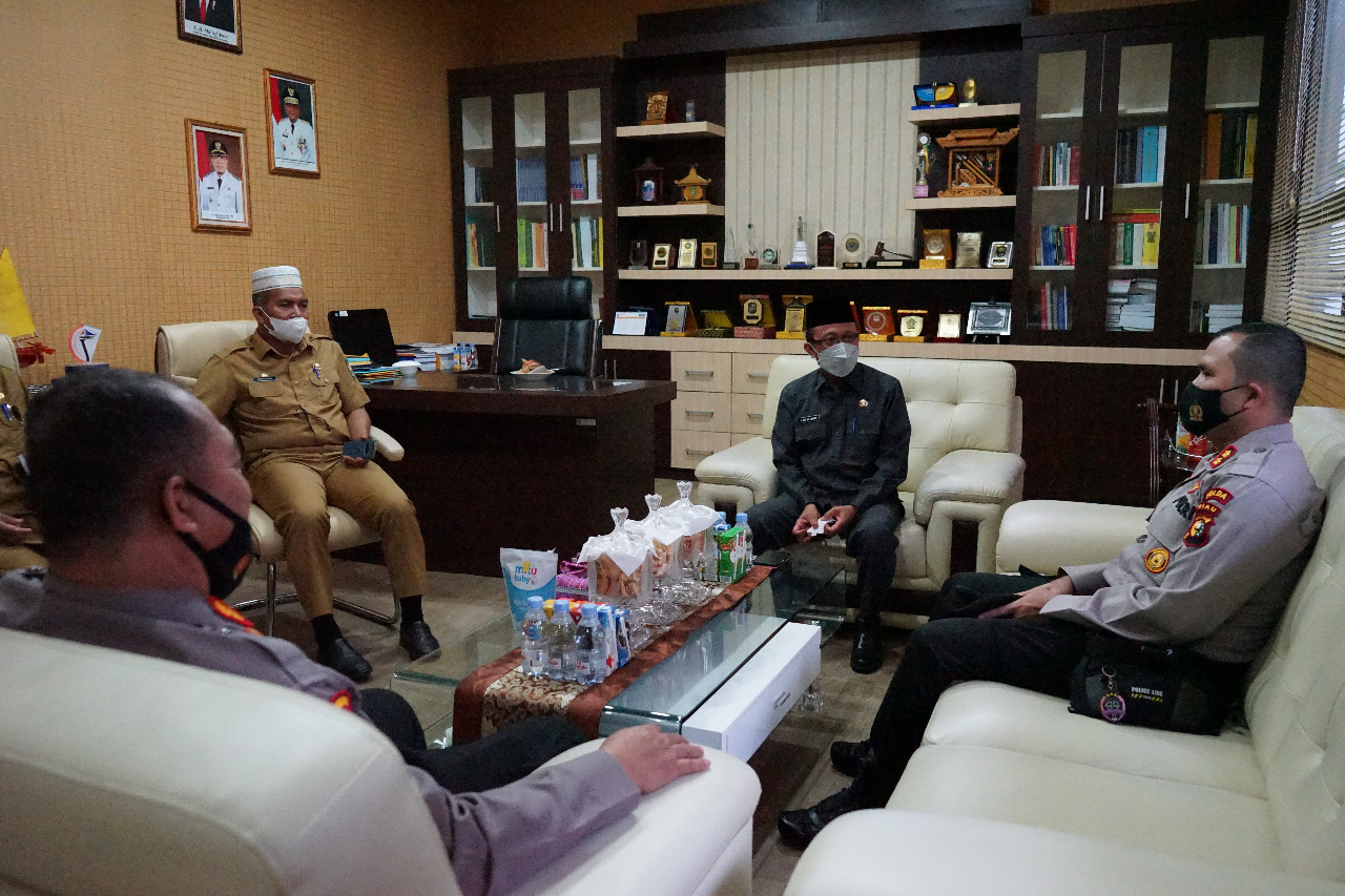 Selamatkan Cagar Budaya Siak, Sekda Rapat Dengan Polda Riau