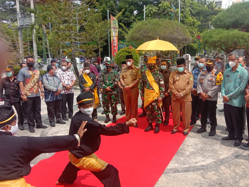 Bupati H Suyatno Sambut Kunker Pandam I Bukit Barisan di Bagansiapi api