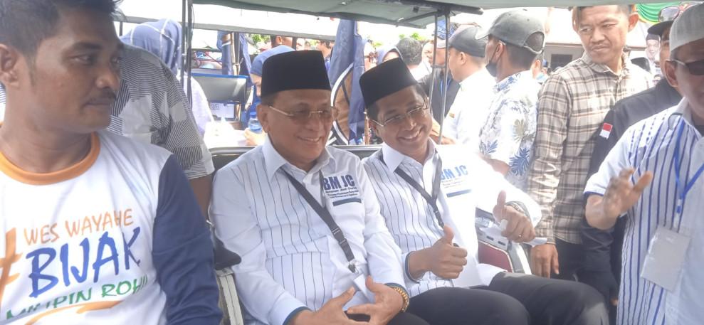 Ribuan Pendukung Antar Paslon BM-JC BIJAK Rohil Menuju Registrasi  KPU
