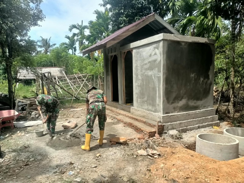 MCK Dayah Blang Cot Capai 85 Persen, Satgas TMMD ke-129 Kebut Pemasangan Septic Tank