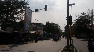 Masyarkat Pertanyakan Lampu Traffic Light Yang Mati